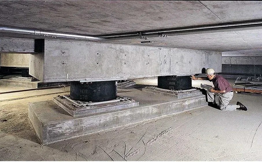 Base Isolation Seismic Design in Kansas City: Reducing Structural Demand on Soft Alluvium